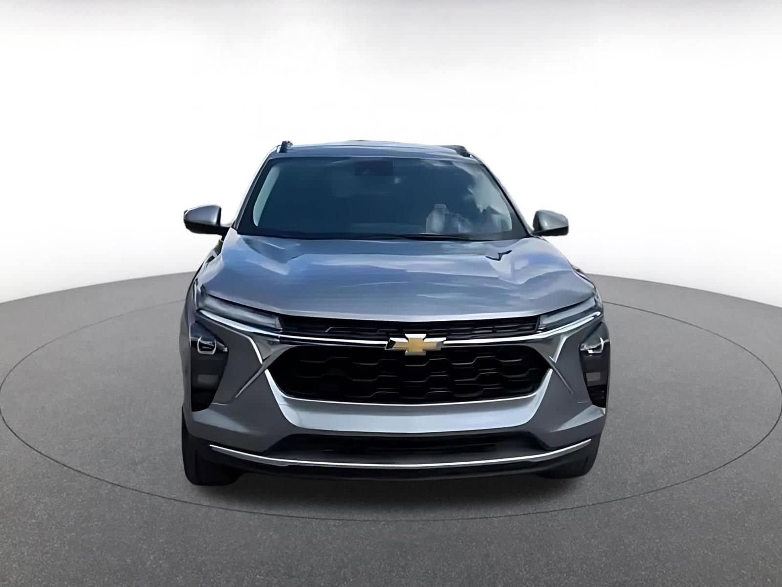 Thumbnail: 2025 Chevrolet Trax - 4