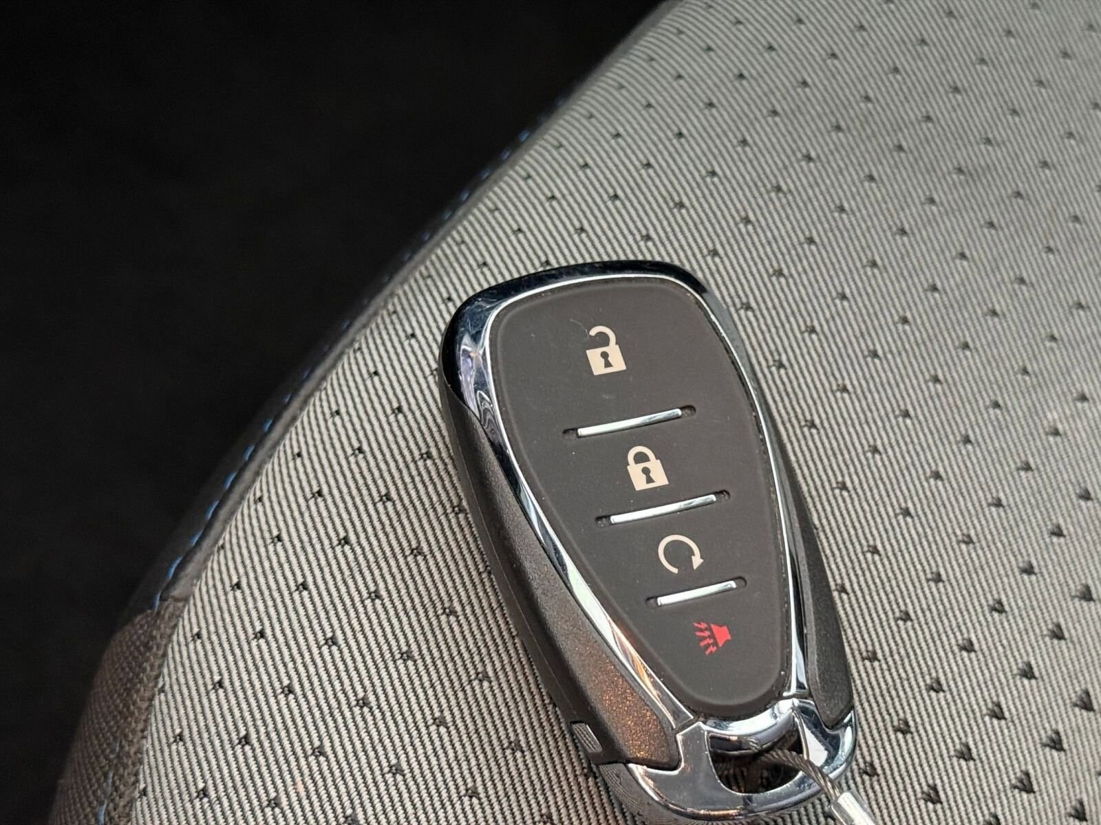 Thumbnail: 2025 Chevrolet Trax - 24