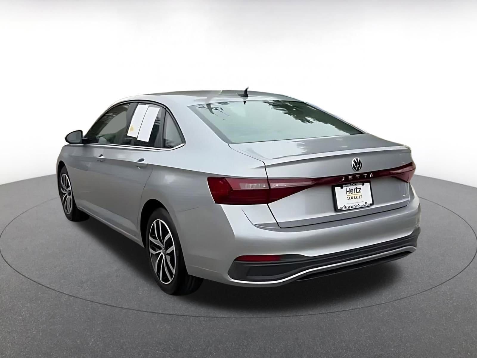 Thumbnail: 2025 Volkswagen Jetta - 11