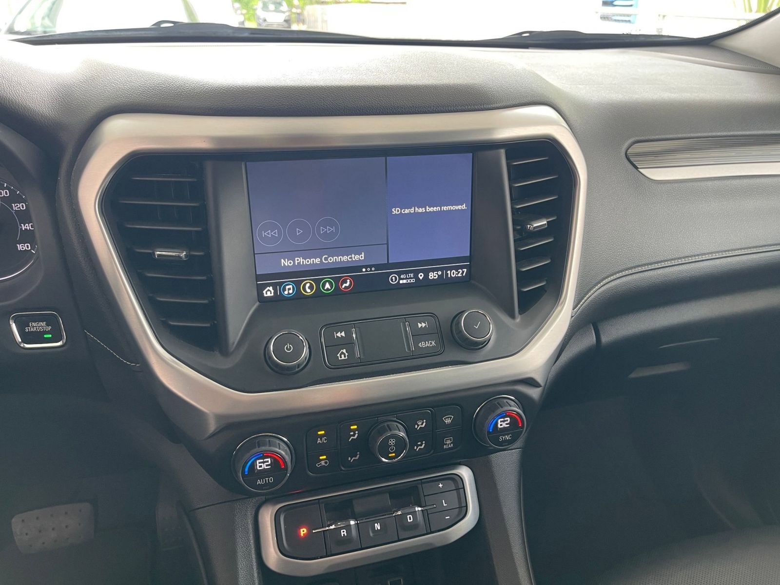 Thumbnail: 2023 GMC Acadia - 18