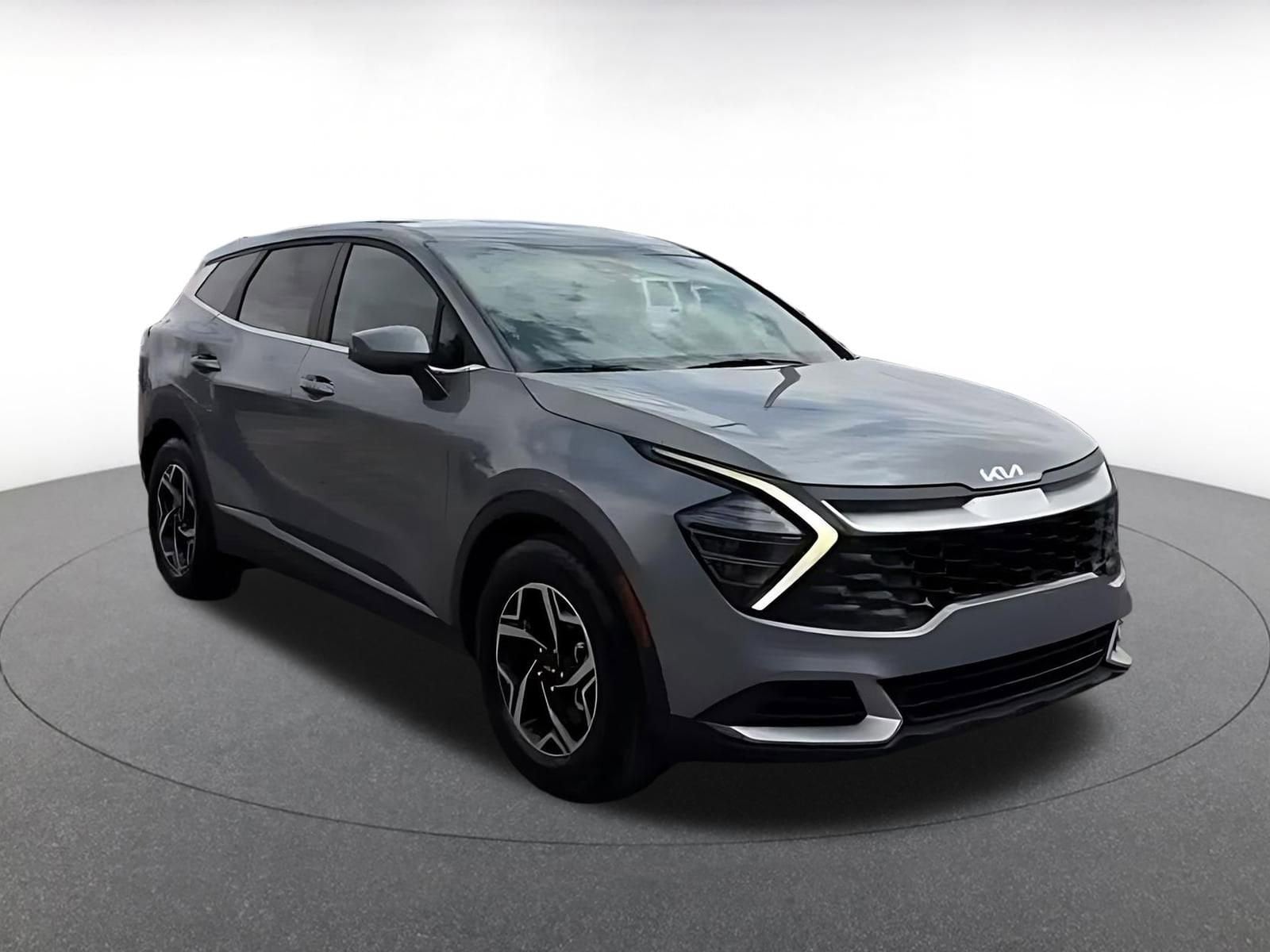 Thumbnail: 2025 Kia Sportage - 3