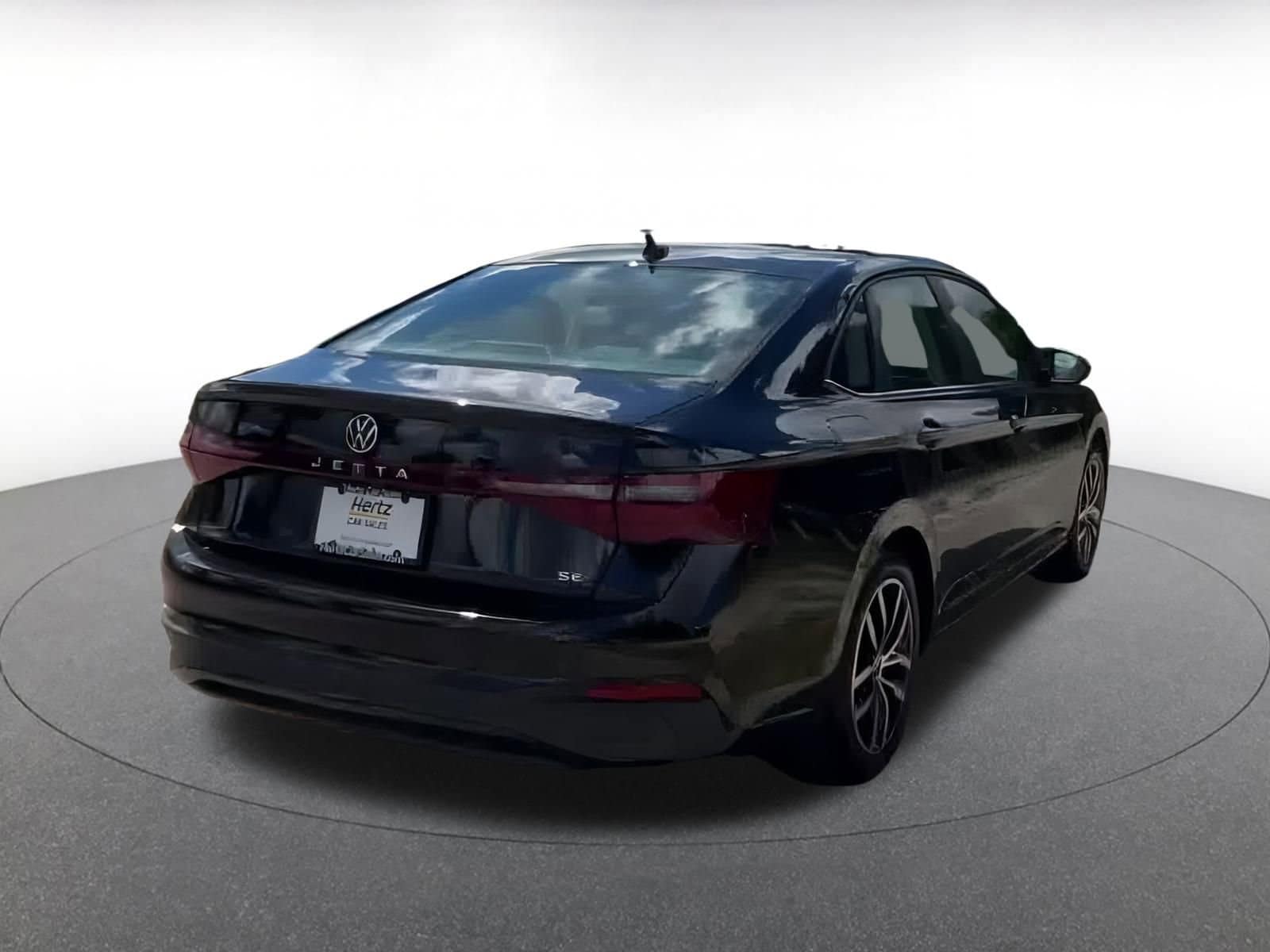 Thumbnail: 2025 Volkswagen Jetta - 12