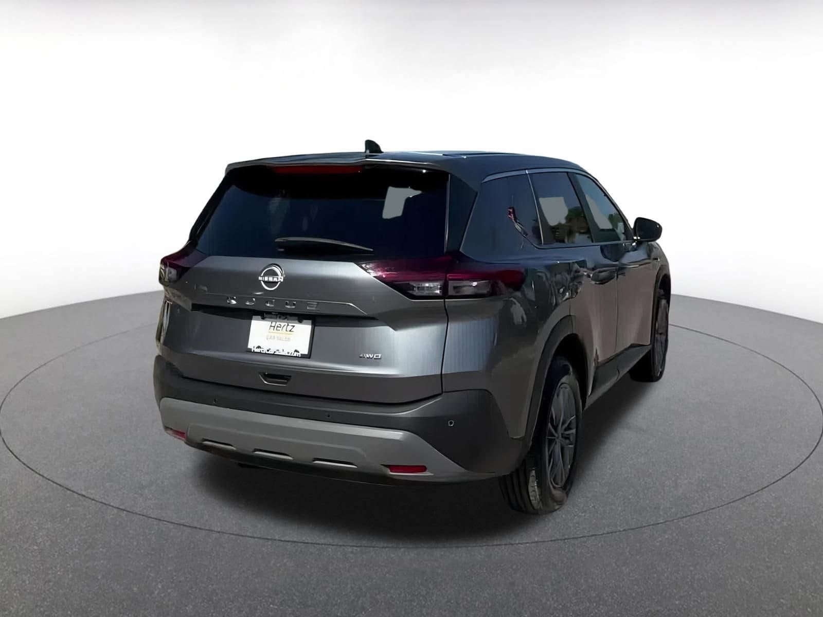 2023 Nissan Rogue S 13