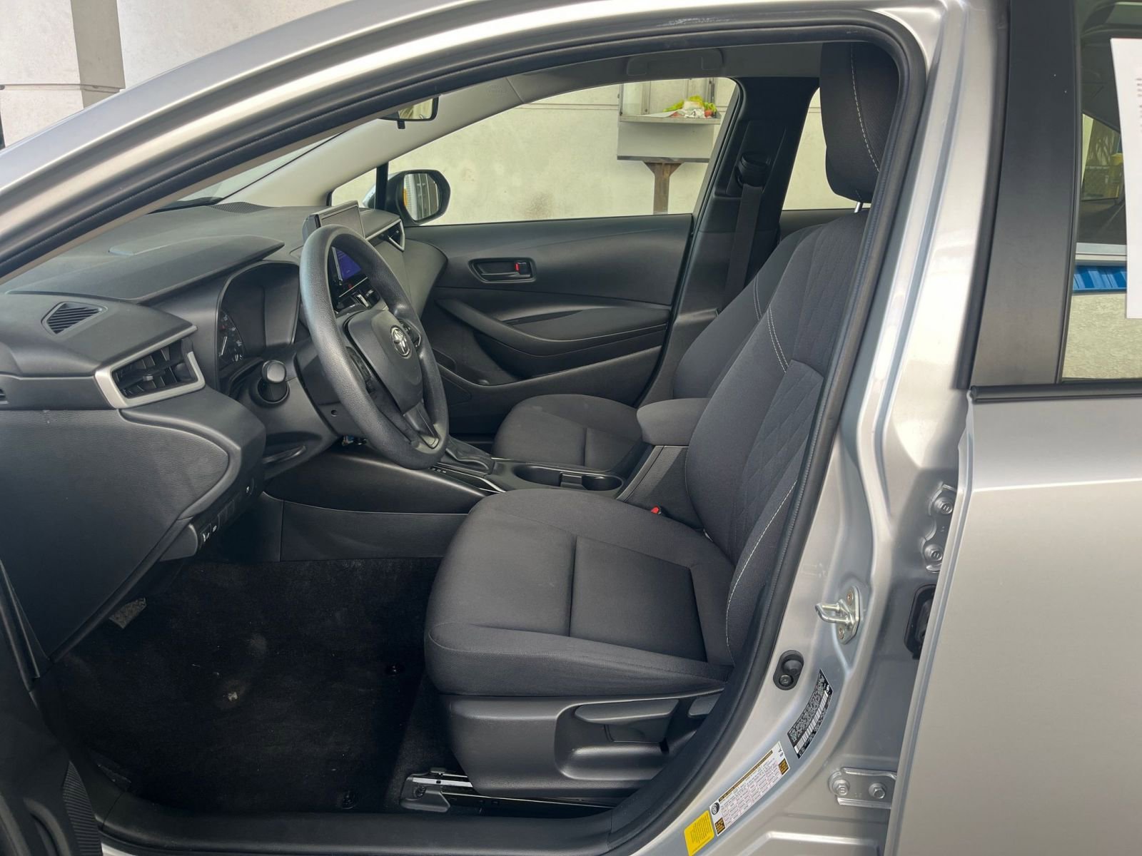 Thumbnail: 2025 Toyota Corolla - 27