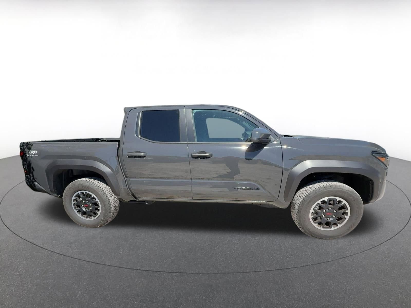 Thumbnail: 2025 Toyota Tacoma - 10