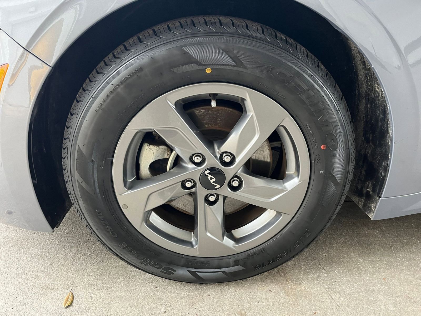 2023 Kia K5 LXS 30