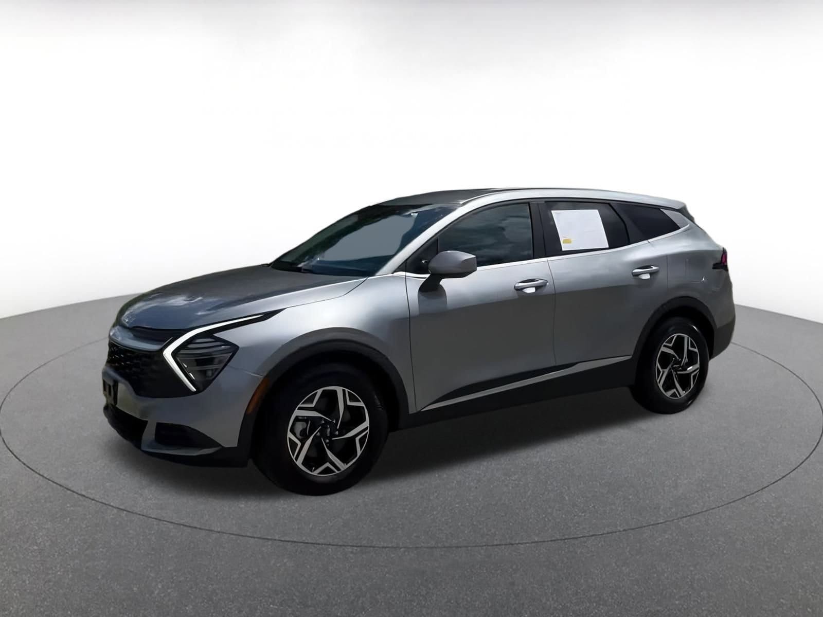 Thumbnail: 2024 Kia Sportage - 6