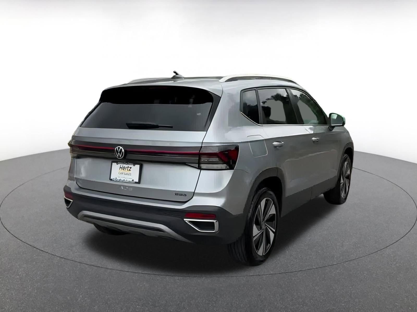 Thumbnail: 2025 Volkswagen Taos - 14