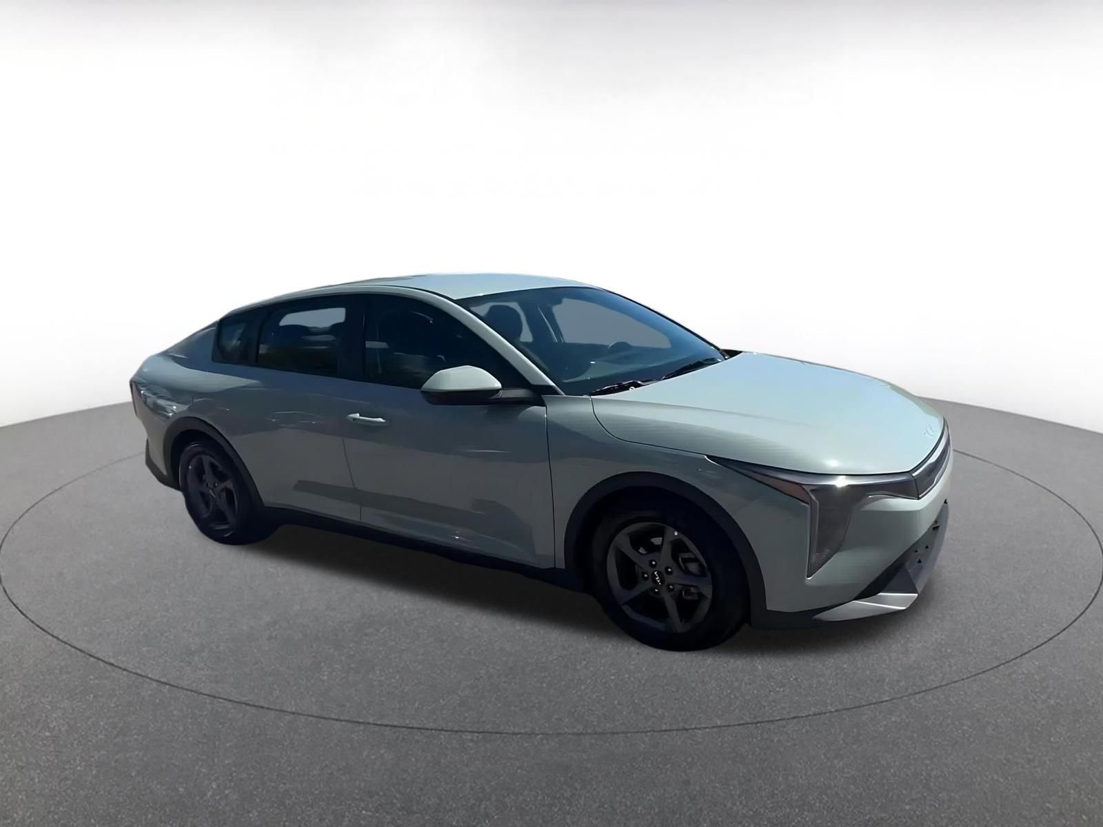 Thumbnail: 2025 Kia K4 - 2