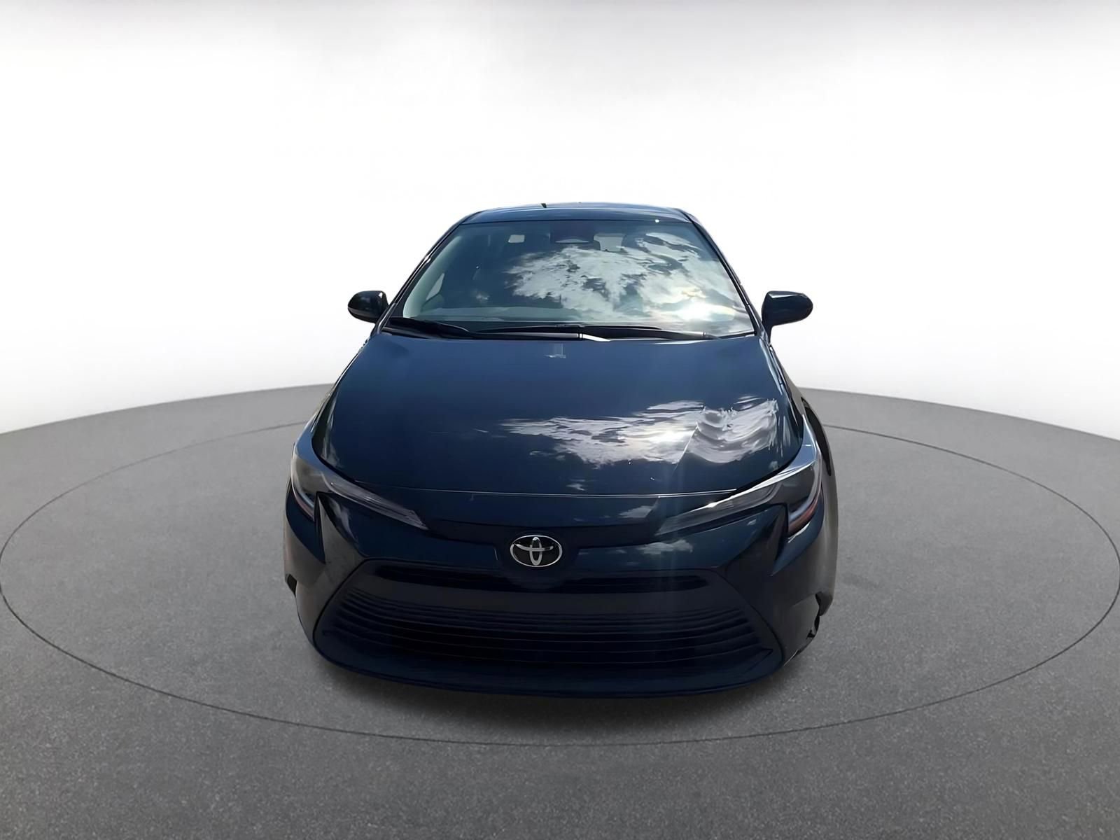 Thumbnail: 2025 Toyota Corolla - 4