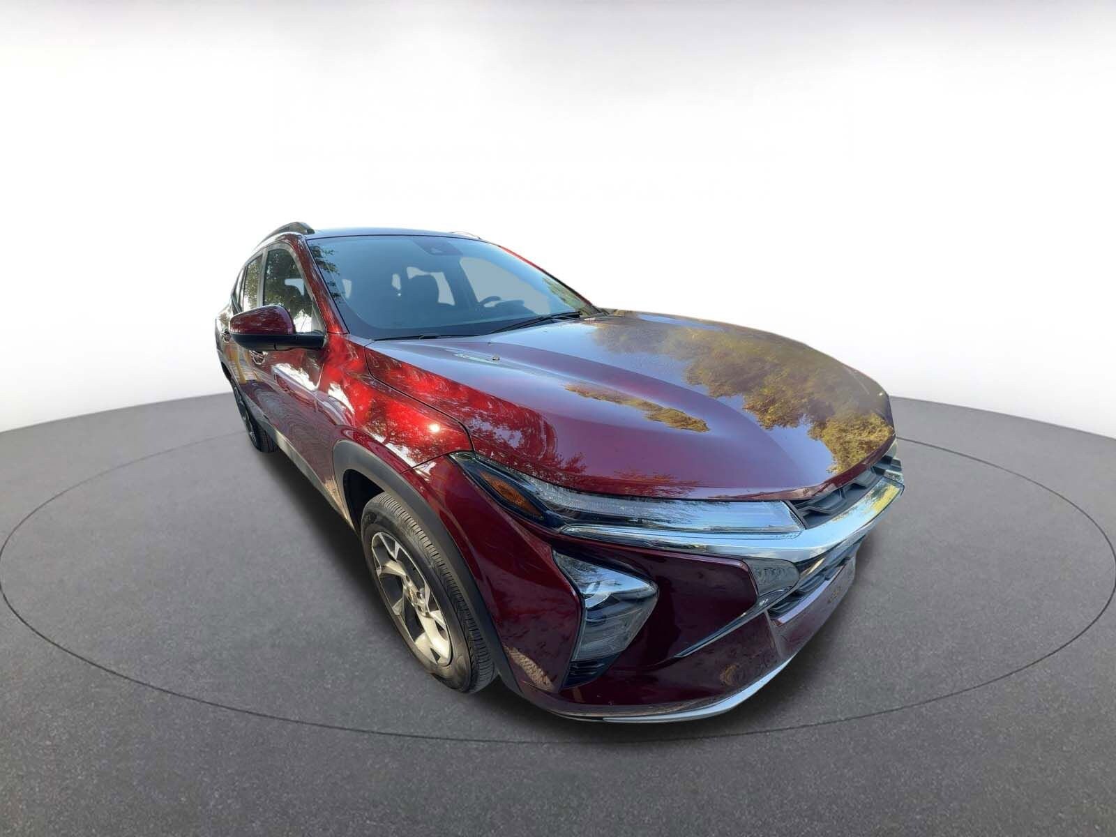 Thumbnail: 2025 Chevrolet Trax - 1