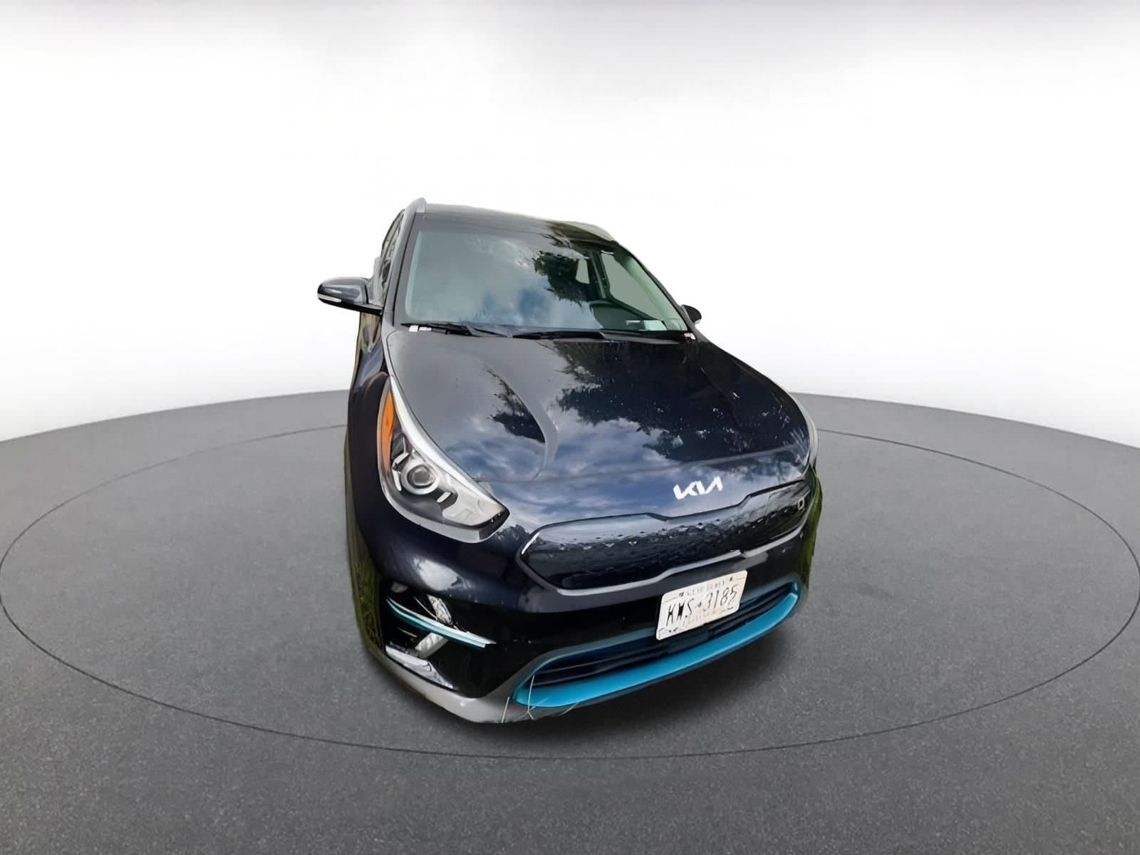 Thumbnail: 2022 Kia Niro - 1