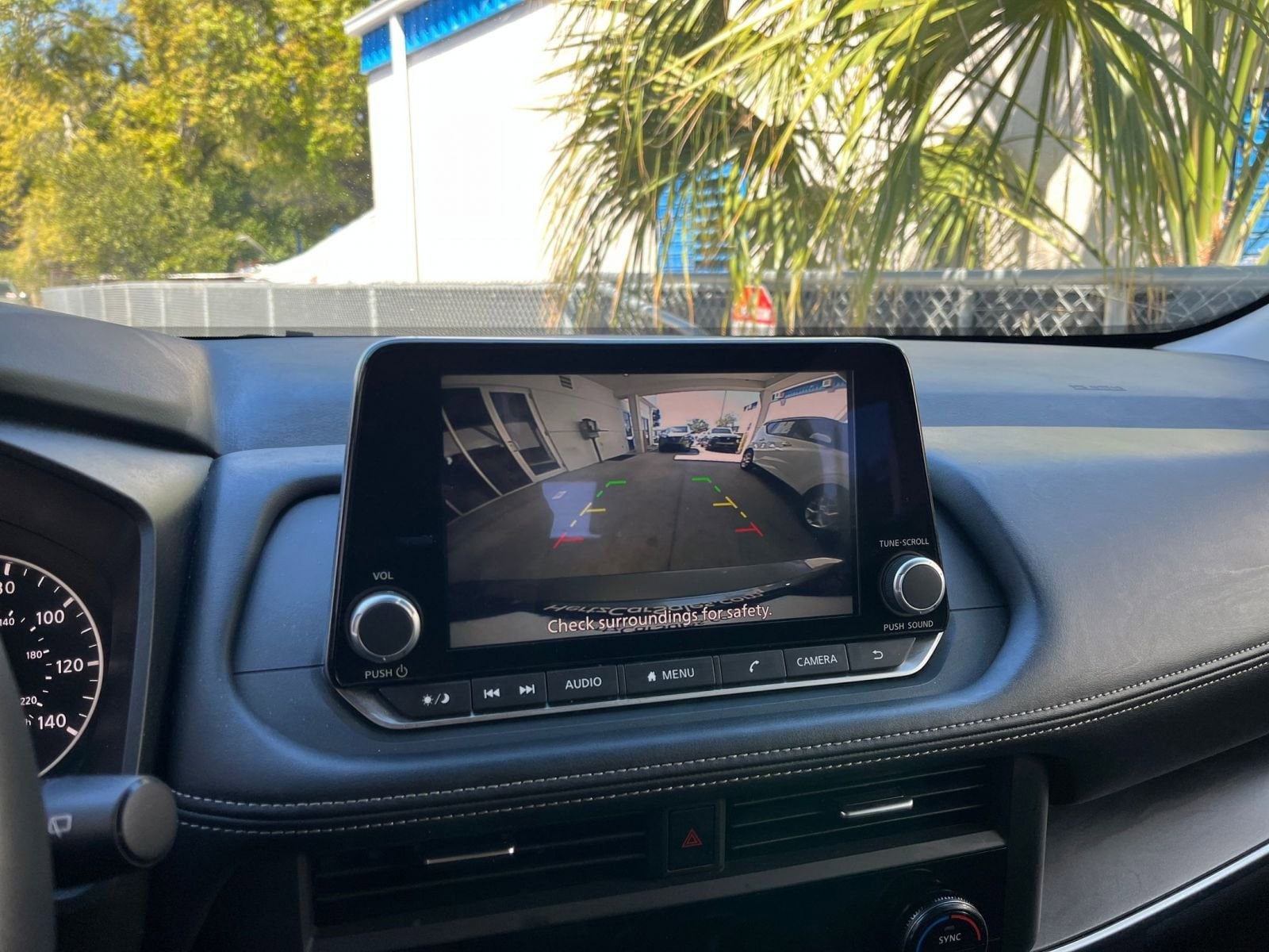 Thumbnail: 2025 Nissan Rogue - 25