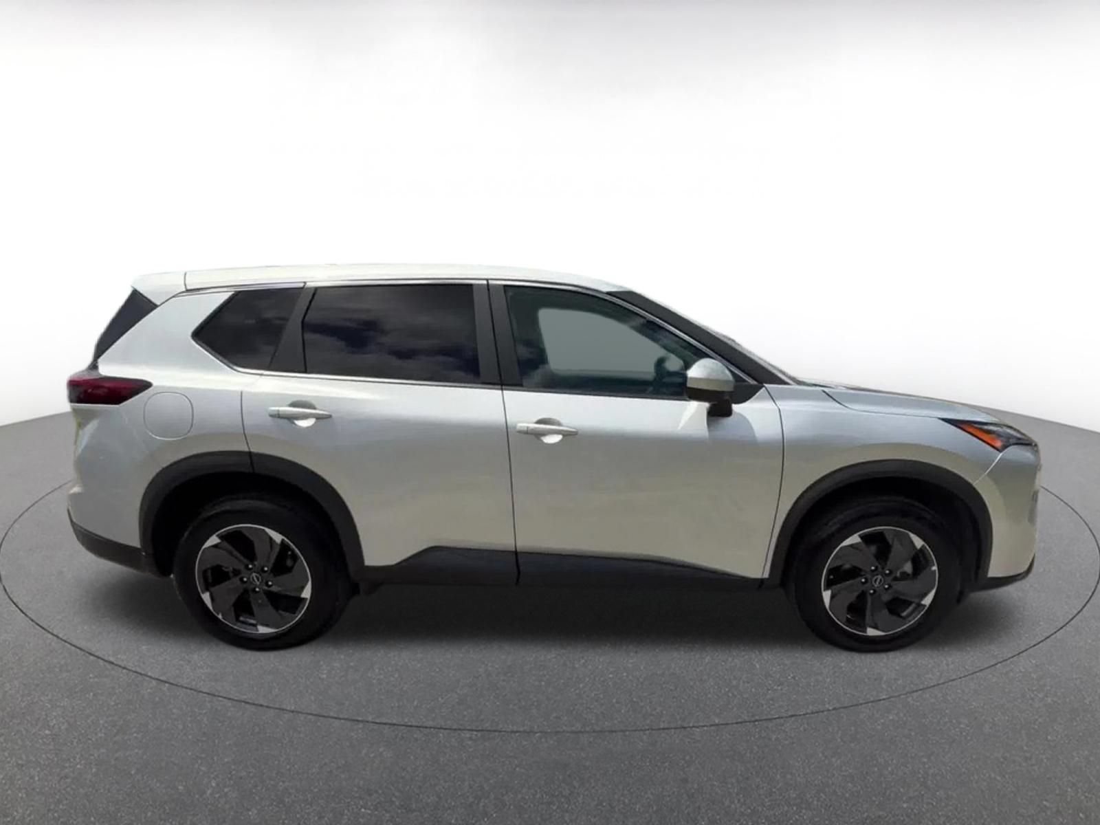 Thumbnail: 2025 Nissan Rogue - 16