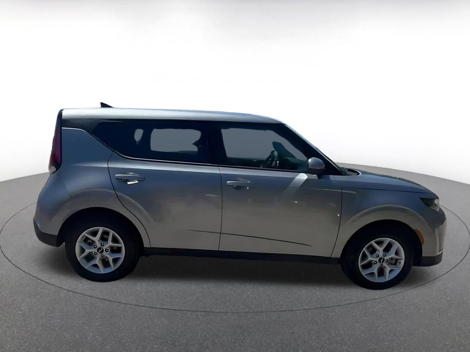 Thumbnail: 2025 Kia Soul - 16
