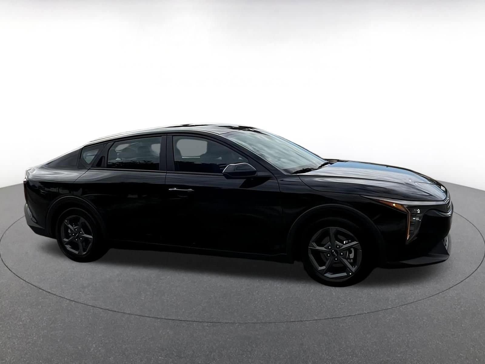 Thumbnail: 2025 Kia K4 - 14