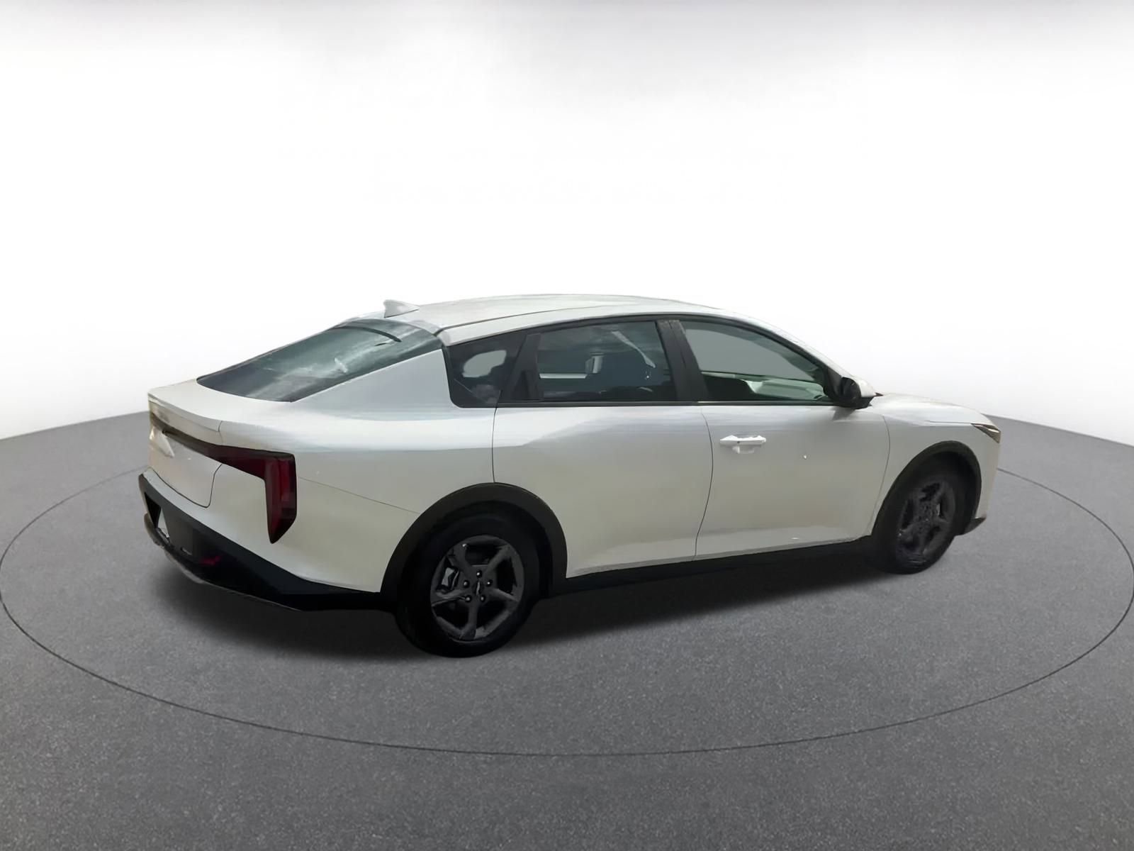 Thumbnail: 2025 Kia K4 - 15