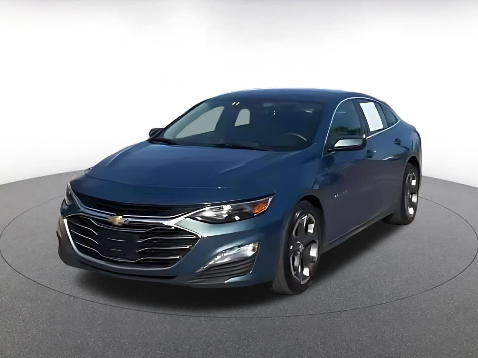 Thumbnail: 2024 Chevrolet Malibu - 7