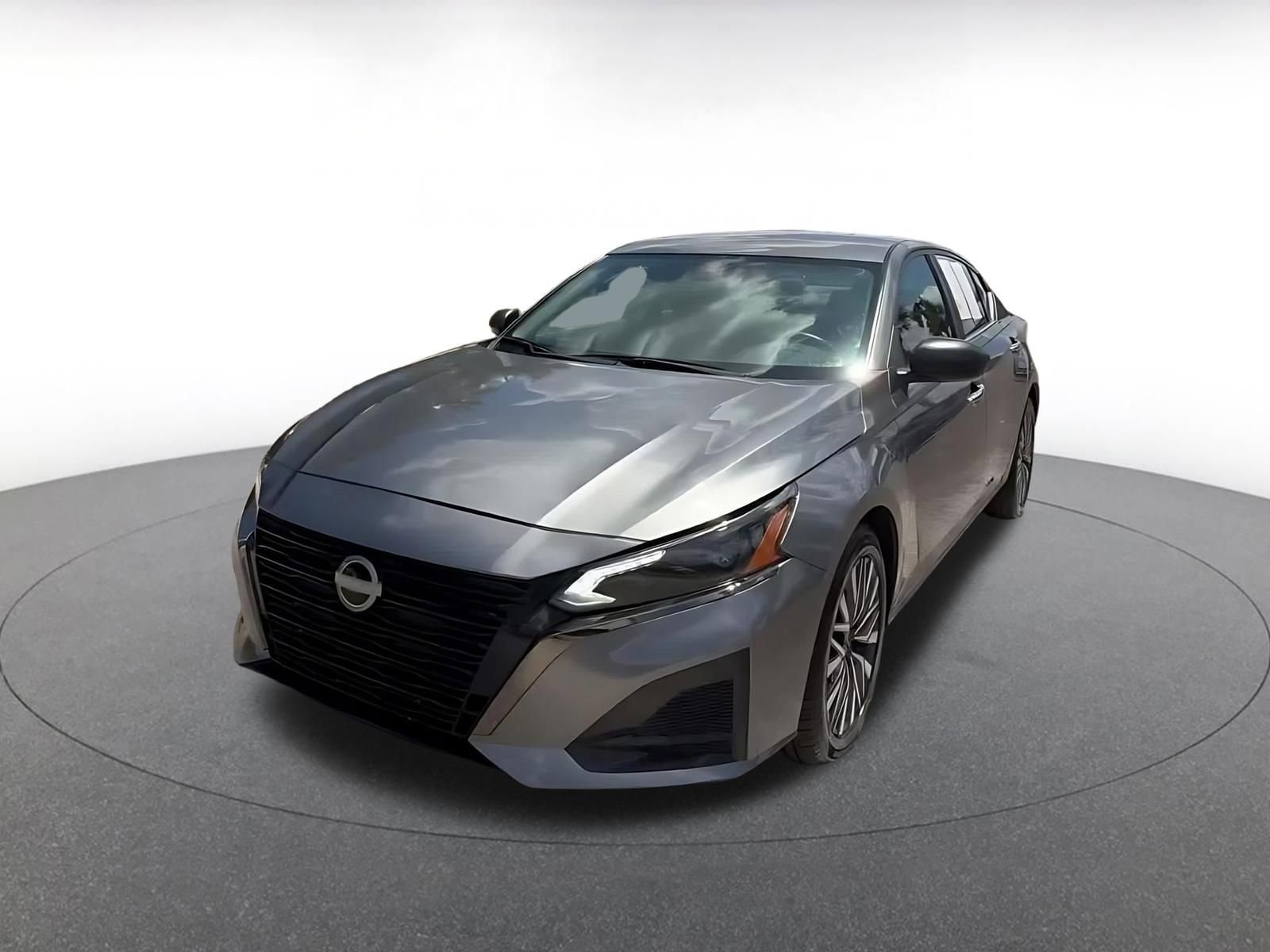 Thumbnail: 2025 Nissan Altima - 7