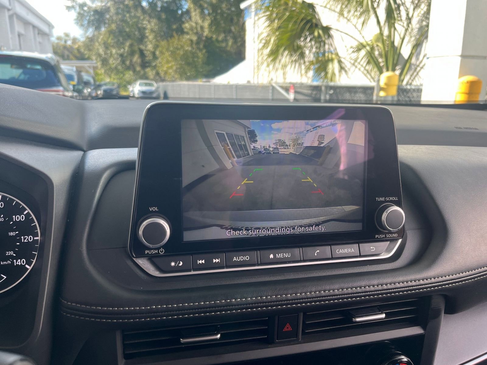 Thumbnail: 2025 Nissan Rogue - 25