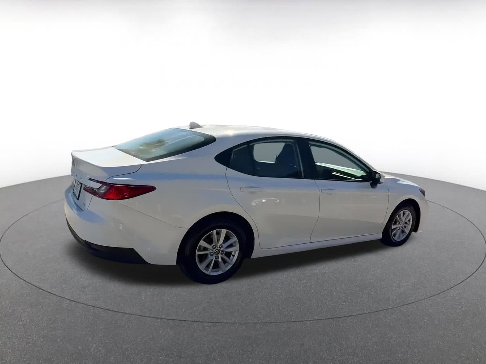 Thumbnail: 2025 Toyota Camry - 14