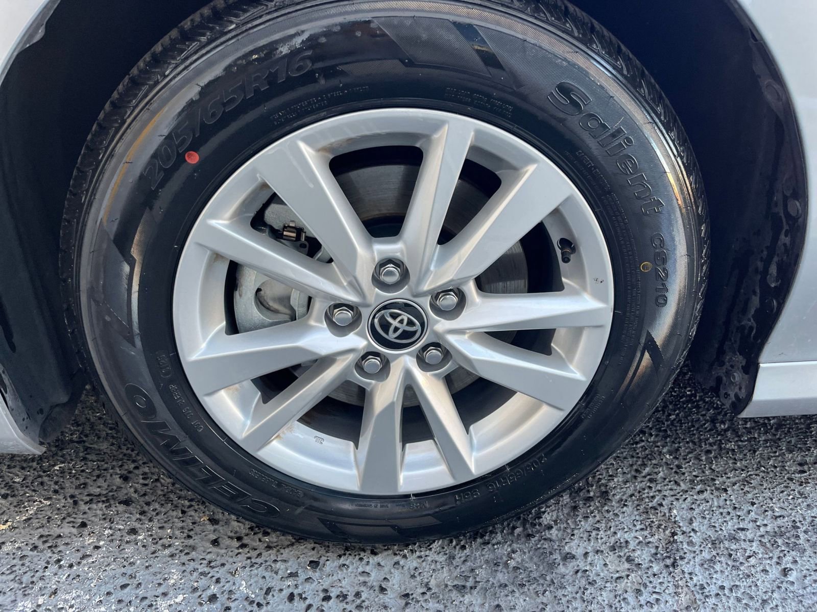 Thumbnail: 2025 Toyota Camry - 30