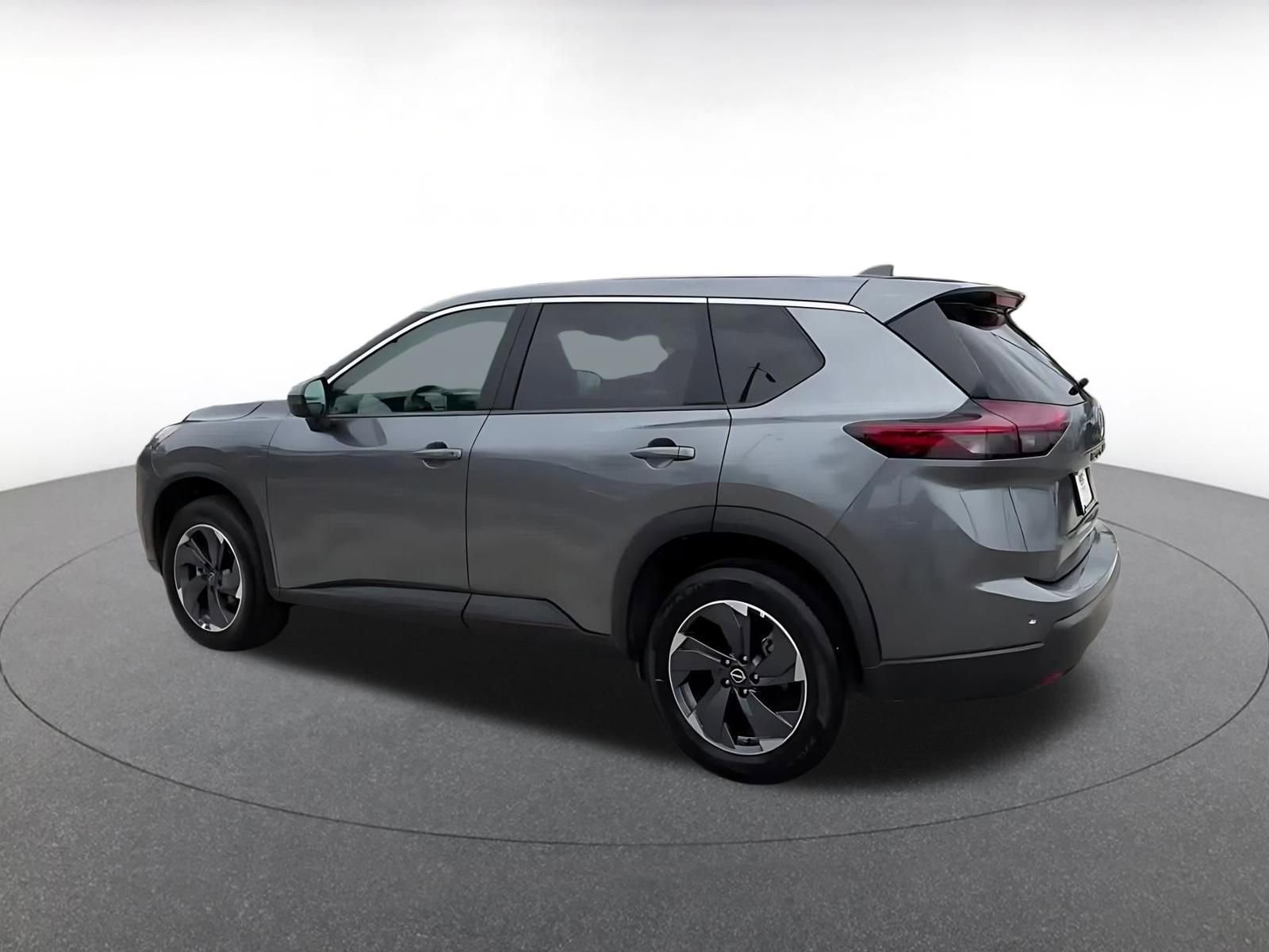 Thumbnail: 2025 Nissan Rogue - 10