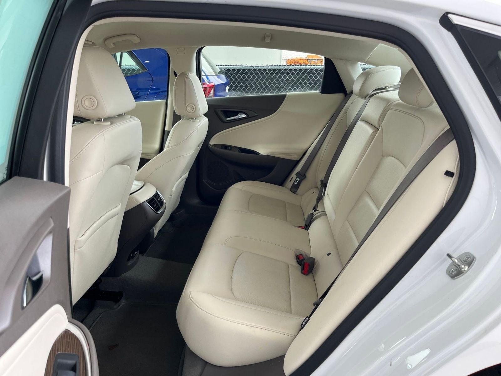 Thumbnail: 2024 Chevrolet Malibu - 25