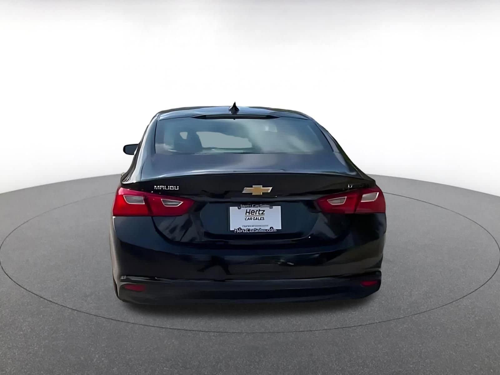 Thumbnail: 2023 Chevrolet Malibu - 12