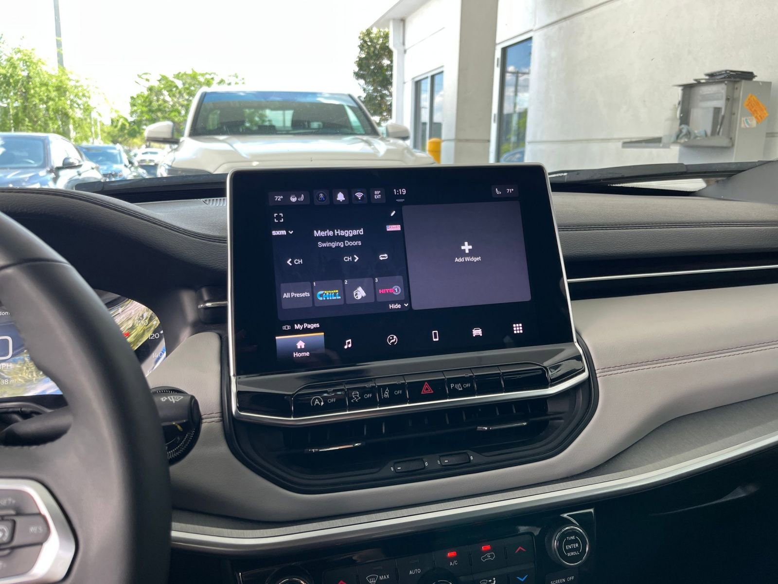 Thumbnail: 2025 Jeep Compass - 20