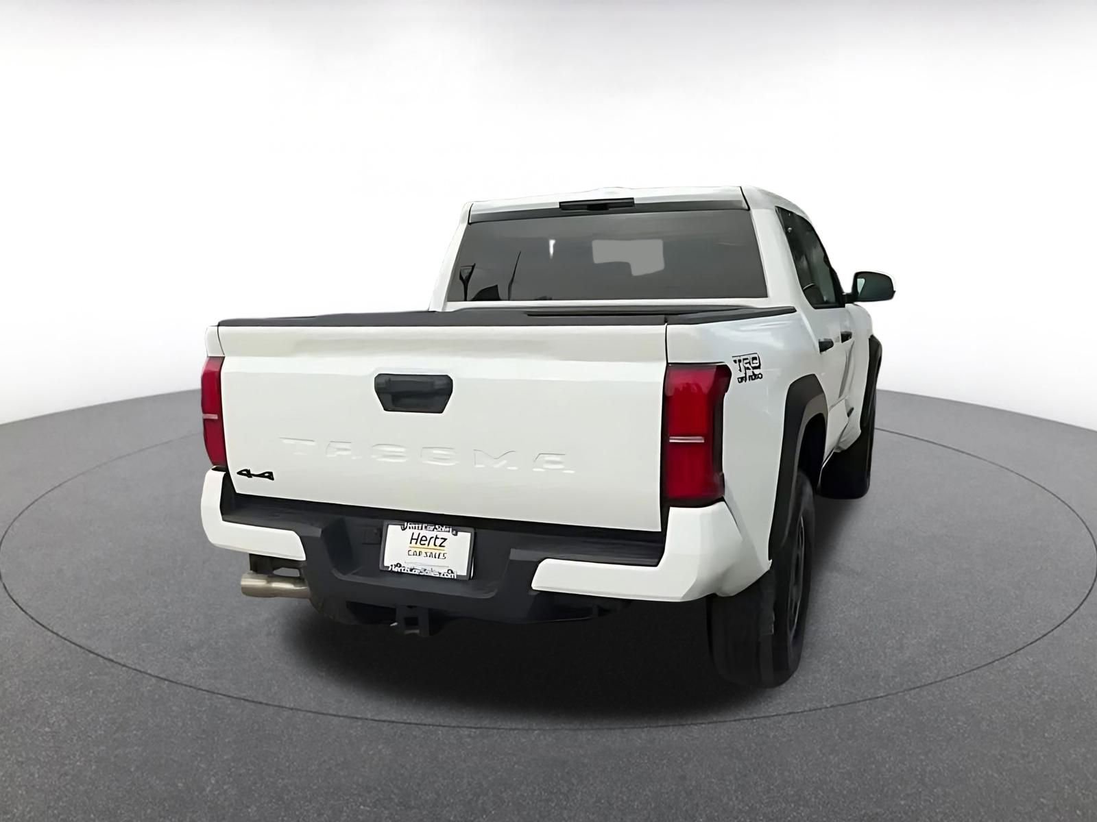 Thumbnail: 2024 Toyota Tacoma - 15