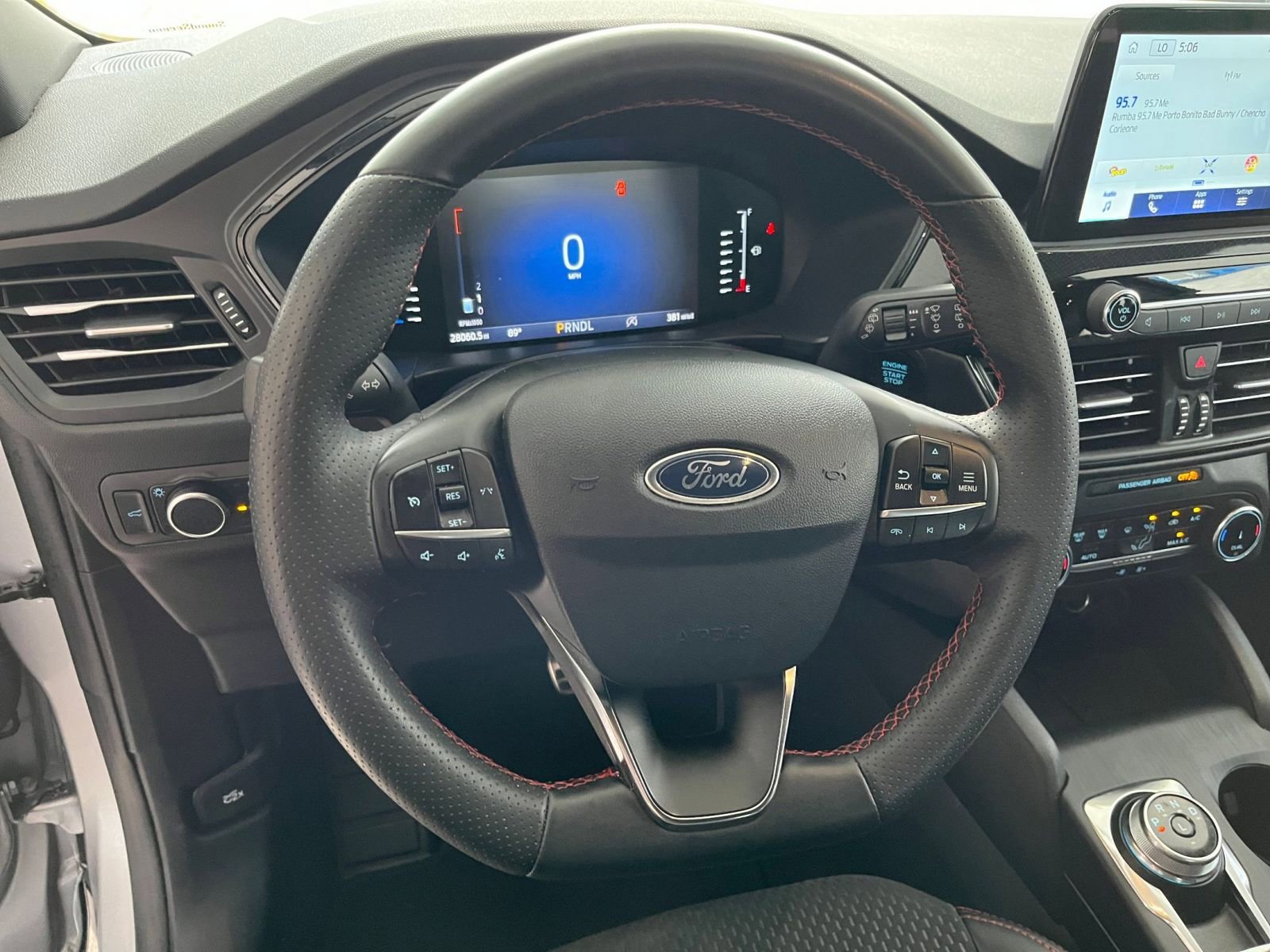 Thumbnail: 2024 Ford Escape - 28