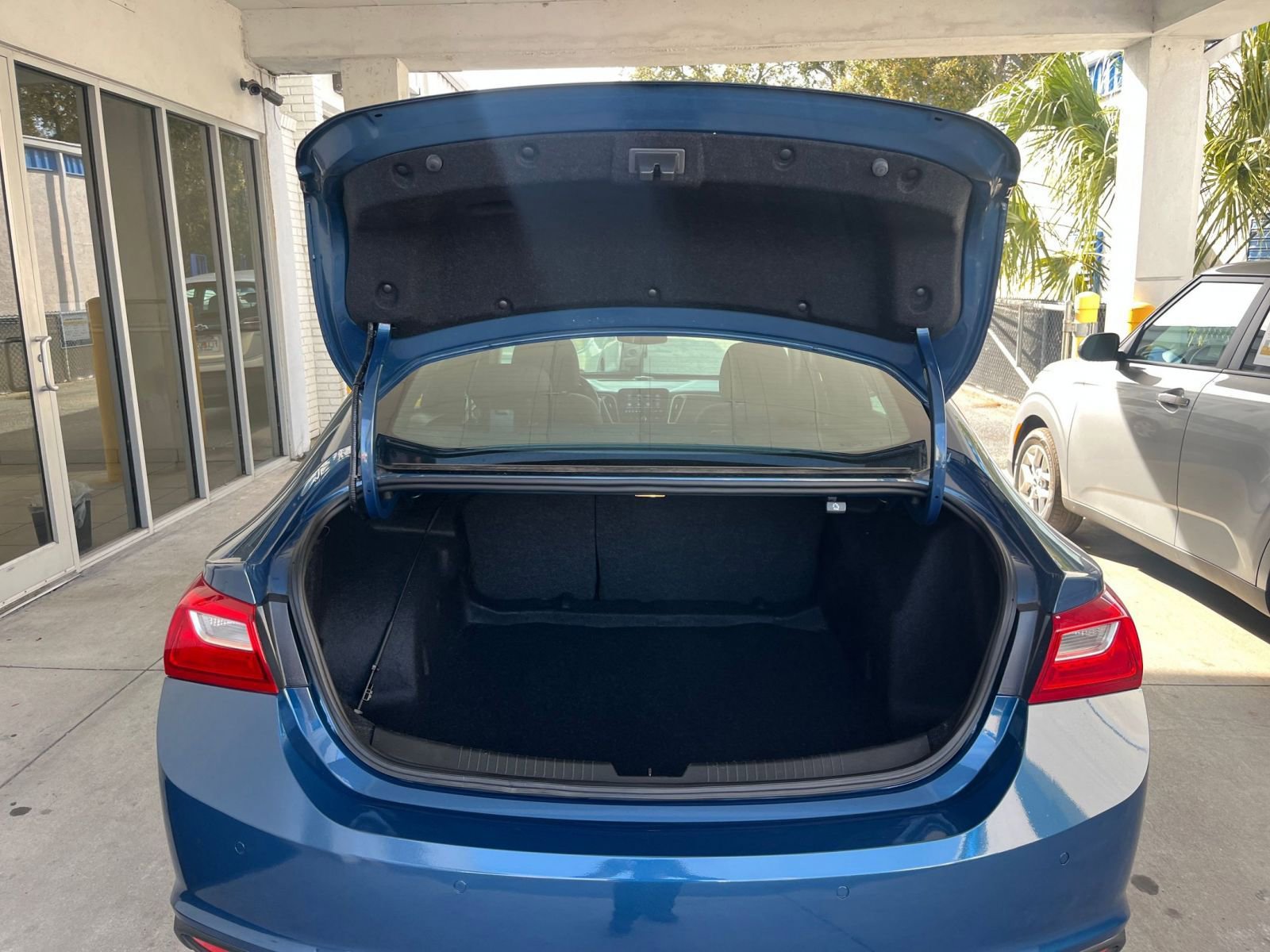 Thumbnail: 2024 Chevrolet Malibu - 31