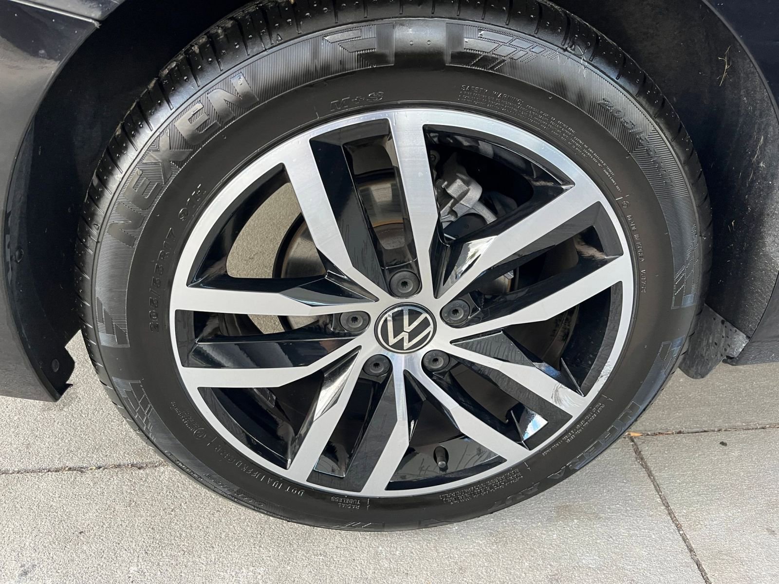 Thumbnail: 2025 Volkswagen Jetta - 30