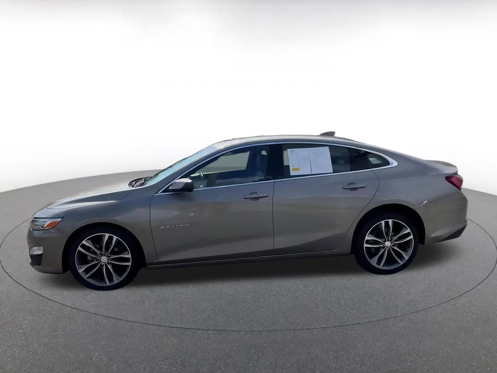 Thumbnail: 2024 Chevrolet Malibu - 9