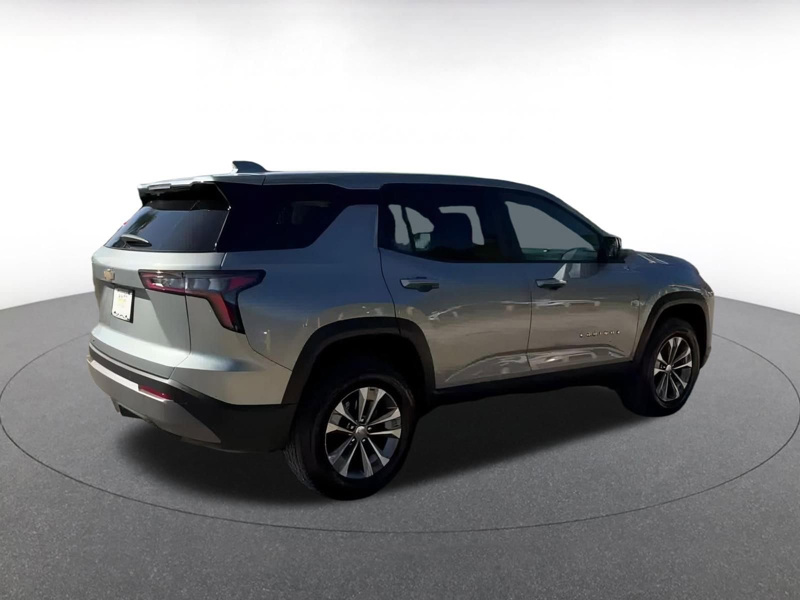 Thumbnail: 2025 Chevrolet Equinox - 15