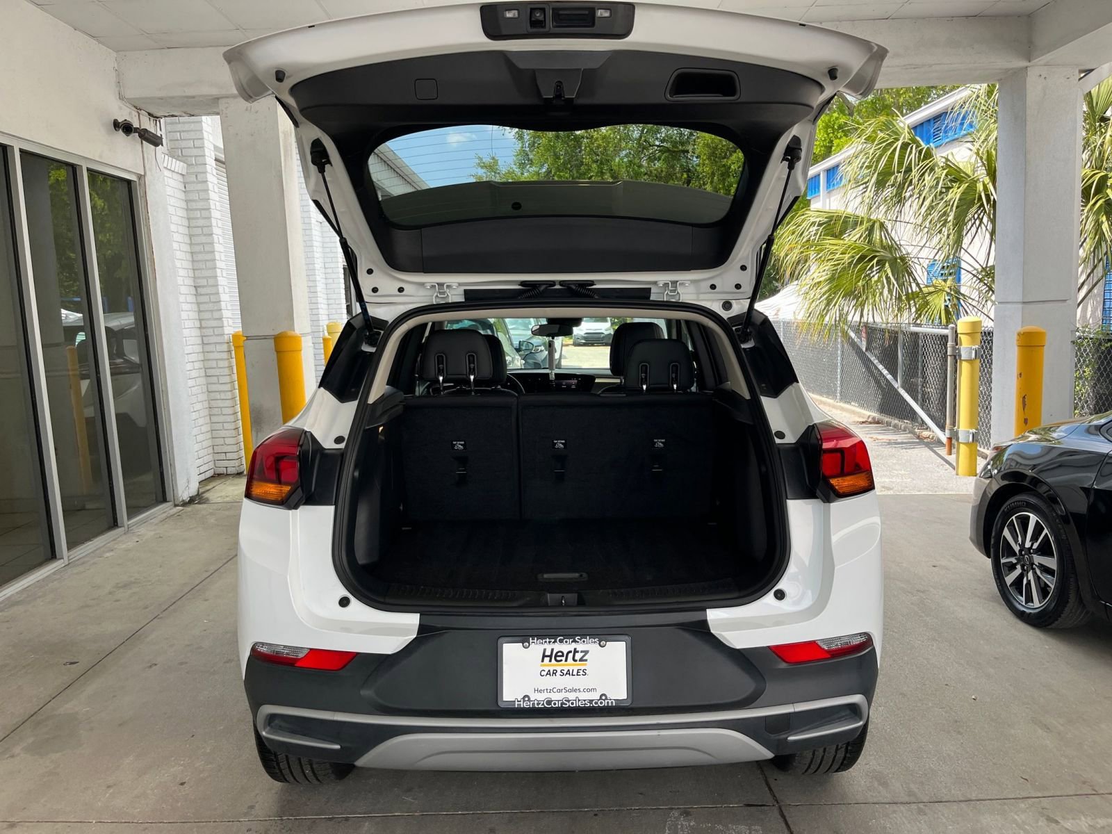 Thumbnail: 2025 Buick Encore GX - 31