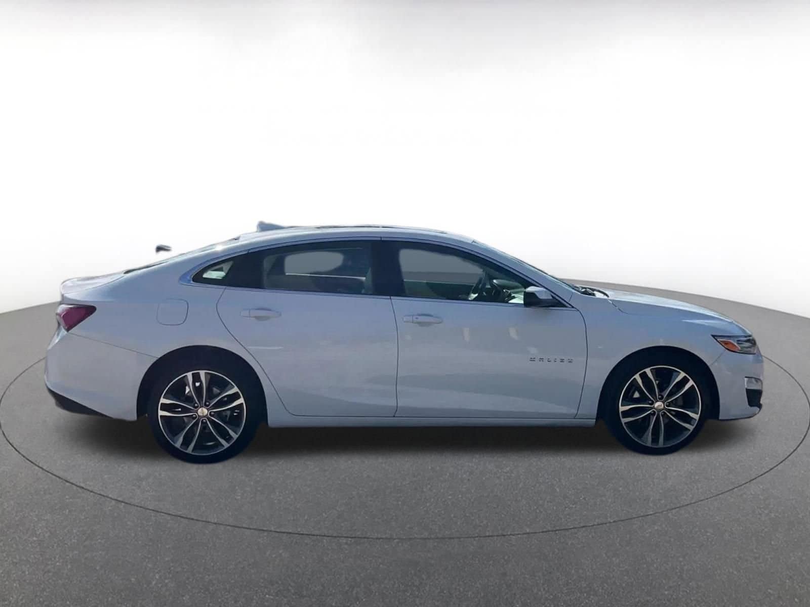 Thumbnail: 2024 Chevrolet Malibu - 16