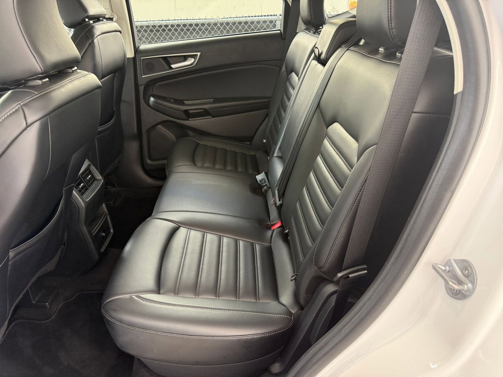 Thumbnail: 2024 Ford Edge - 25