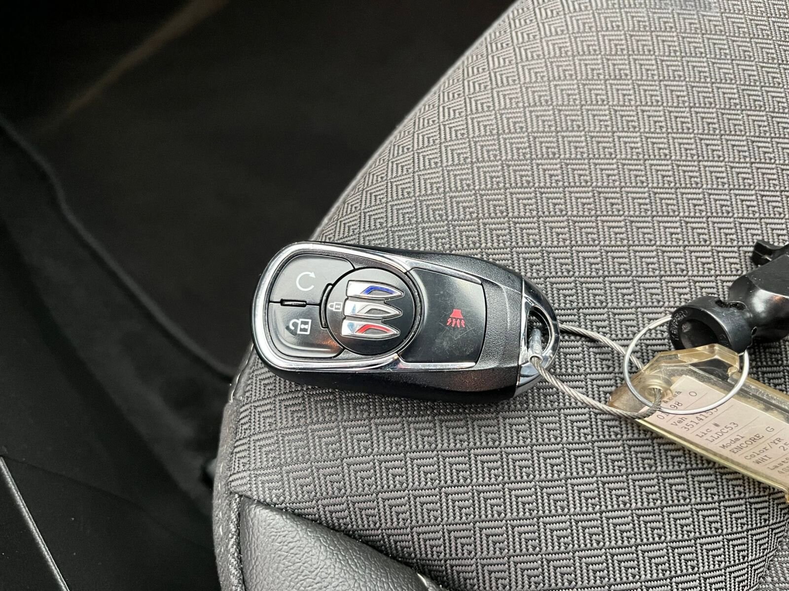 Thumbnail: 2025 Buick Encore GX - 21