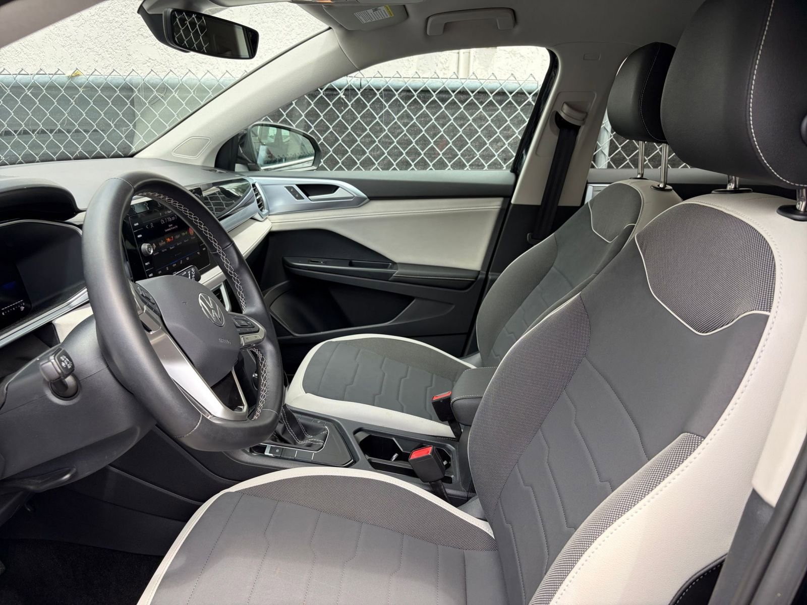 Thumbnail: 2025 Volkswagen Taos - 27