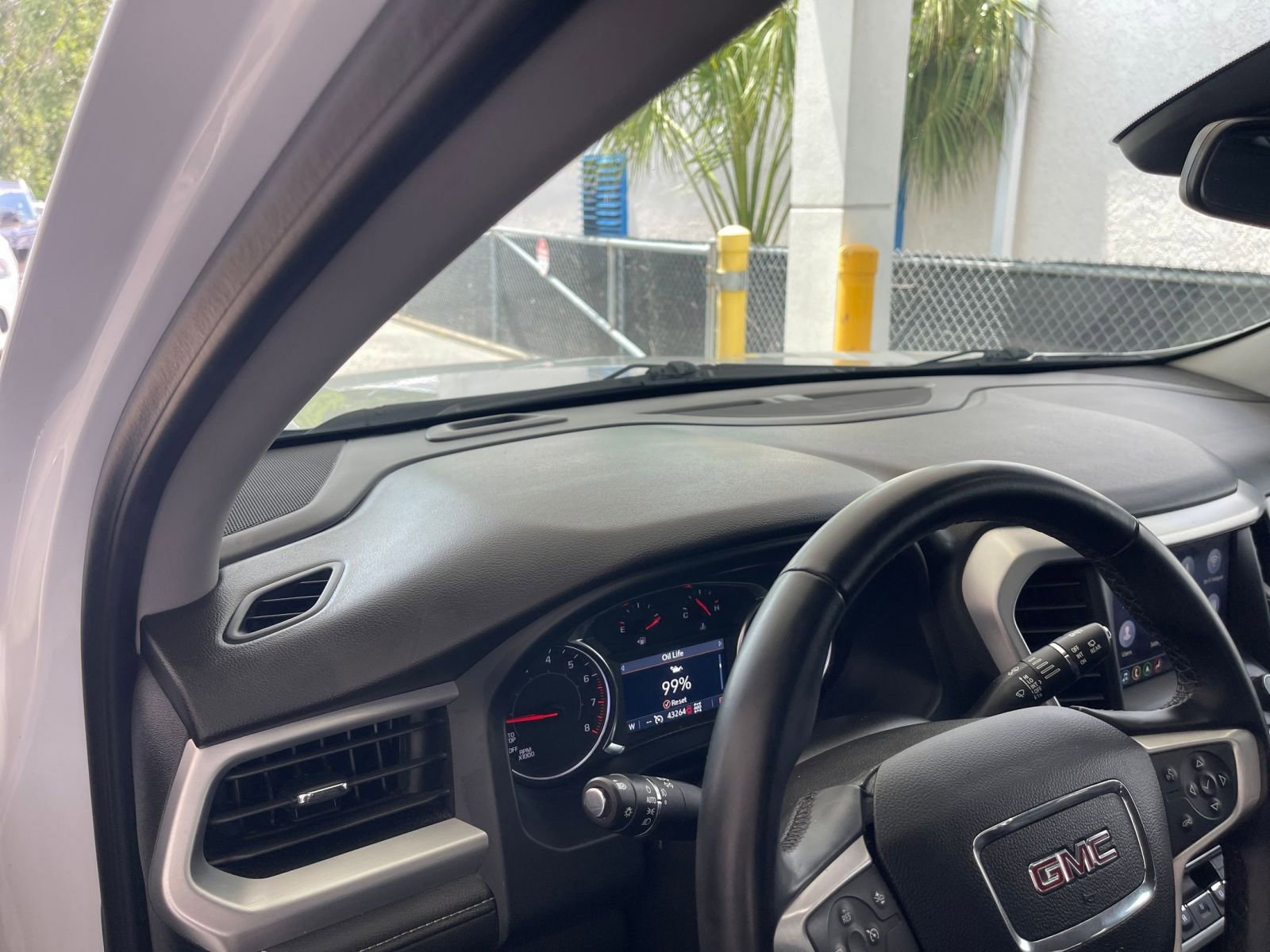 Thumbnail: 2023 GMC Acadia - 34