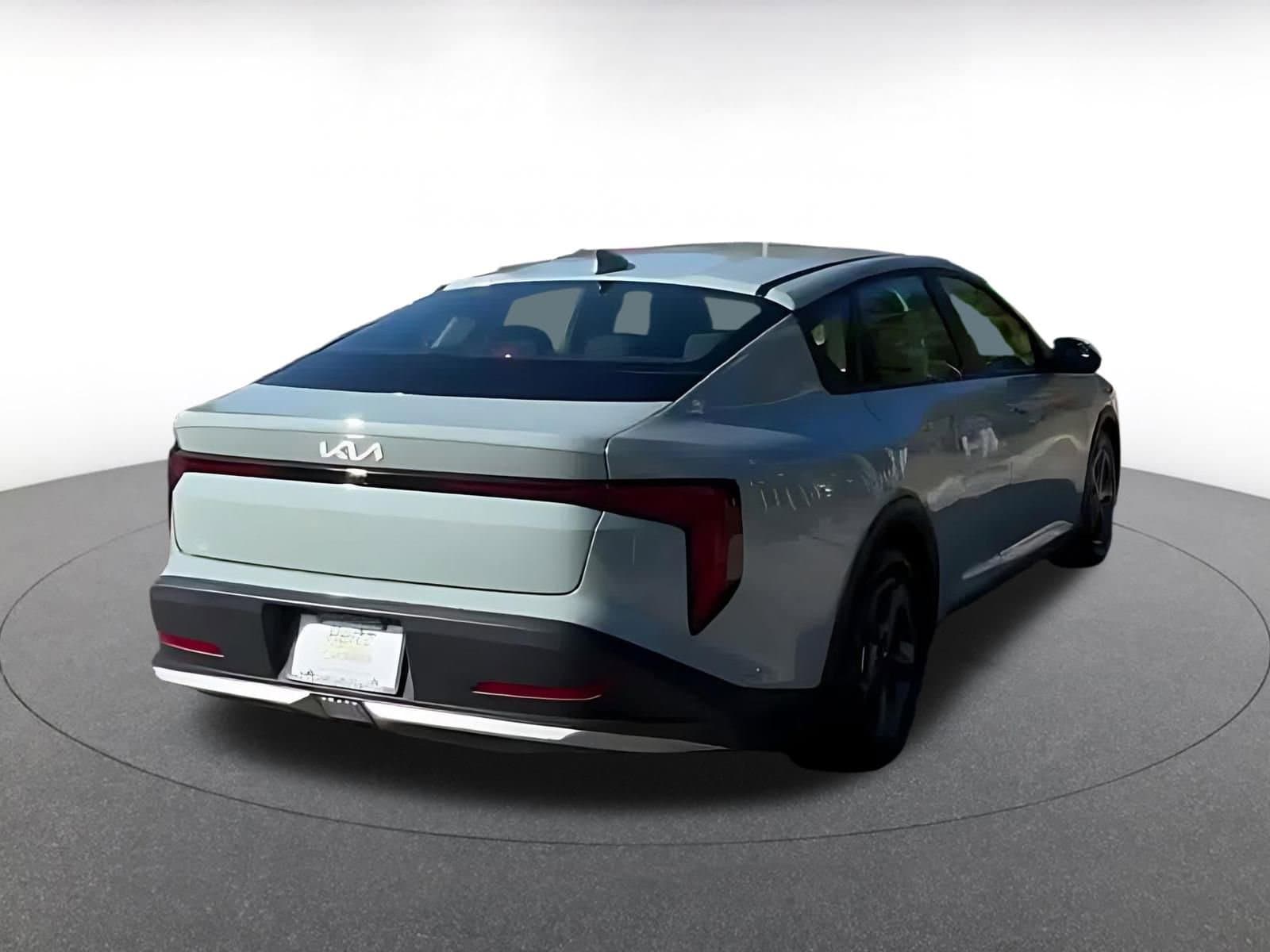 Thumbnail: 2025 Kia K4 - 12