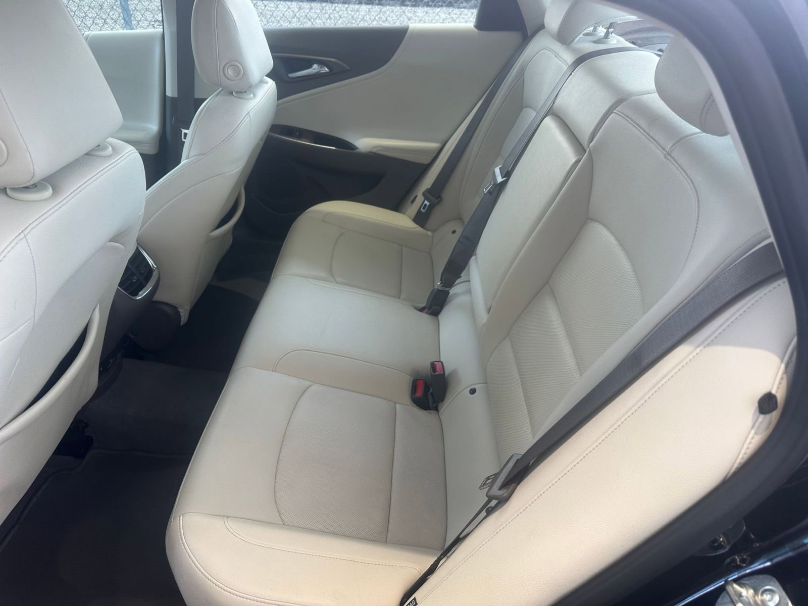 Thumbnail: 2024 Chevrolet Malibu - 24