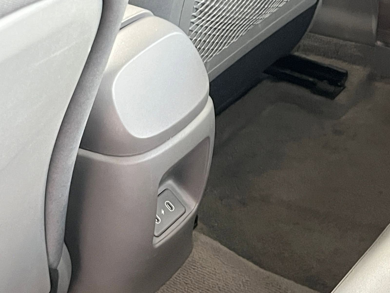 Thumbnail: 2025 Hyundai Elantra - 24