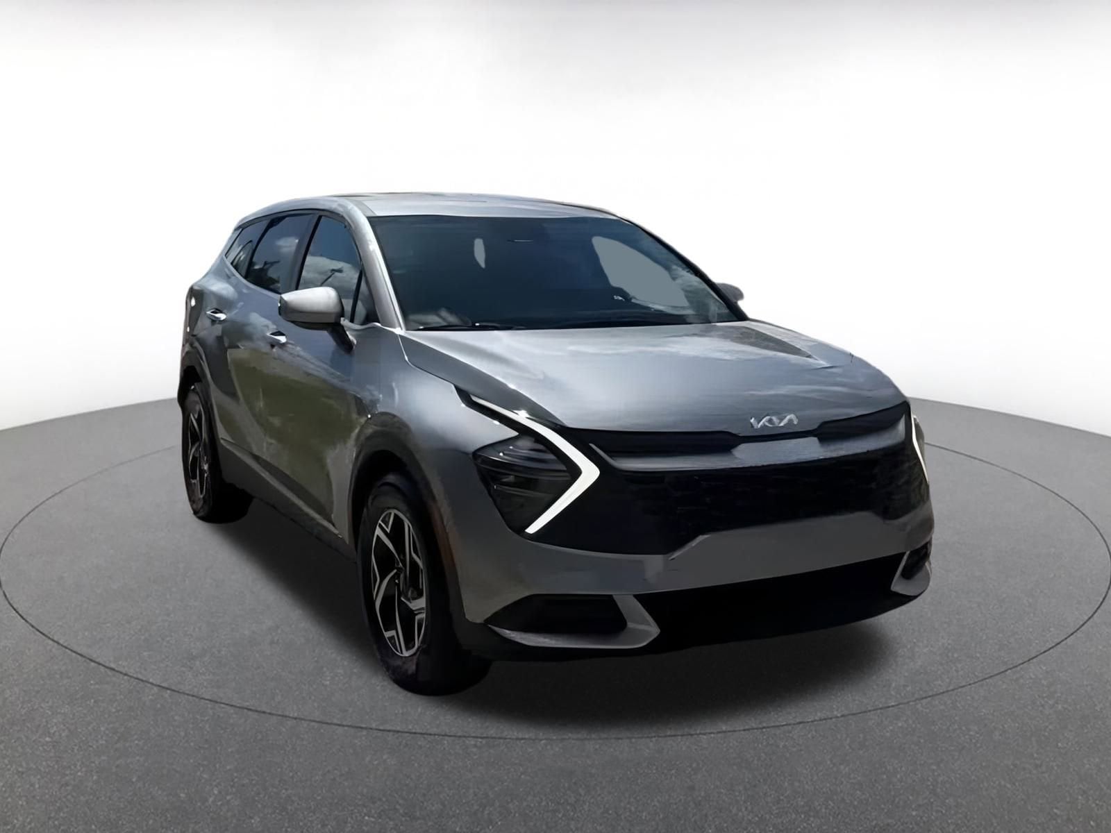 Thumbnail: 2024 Kia Sportage - 3