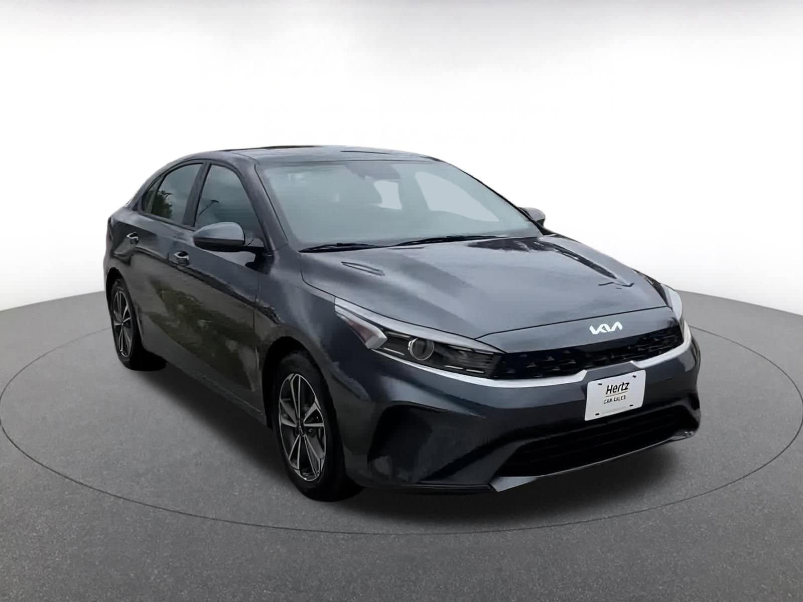 Thumbnail: 2023 Kia Forte - 3