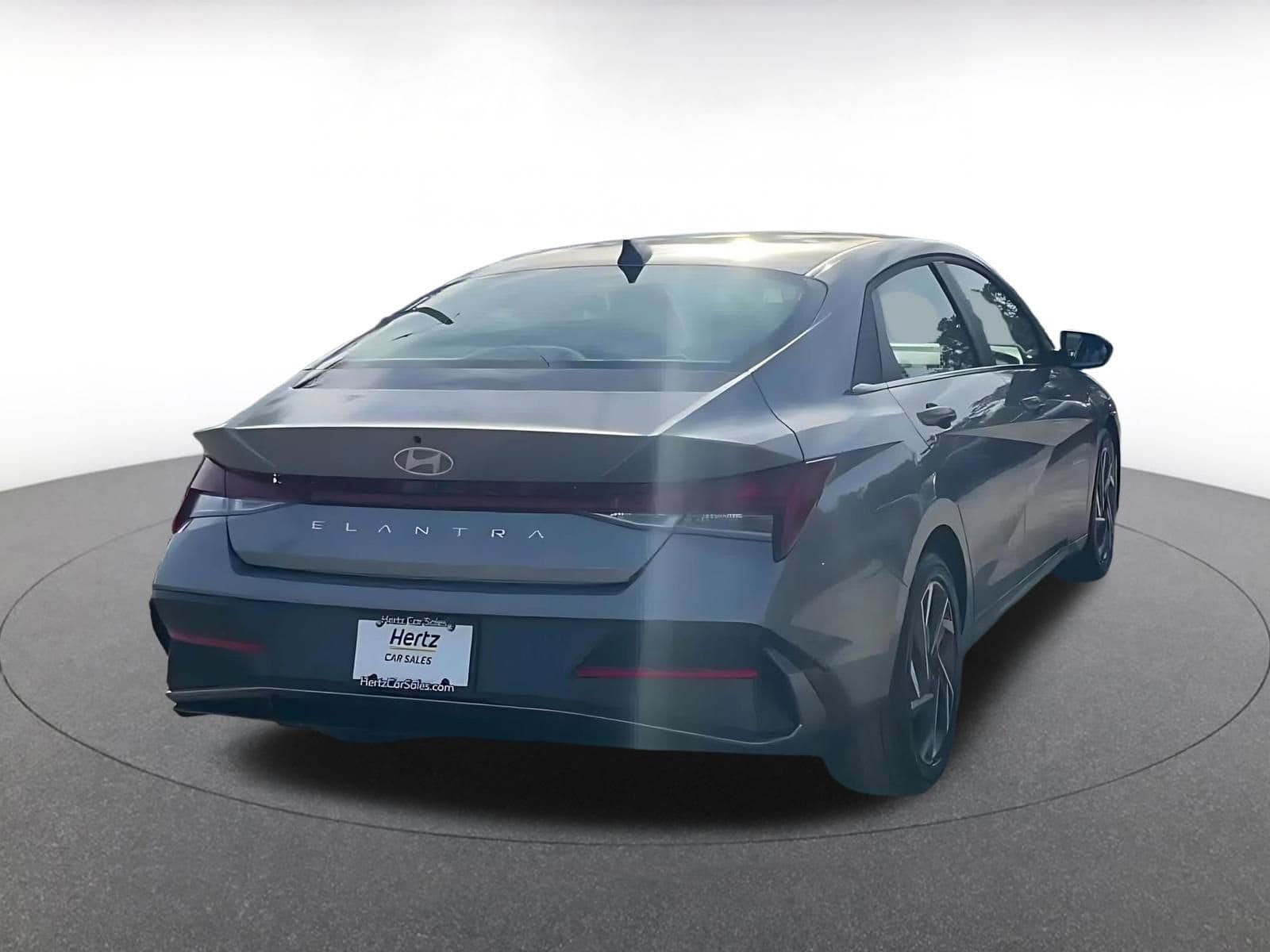 Thumbnail: 2025 Hyundai Elantra - 14