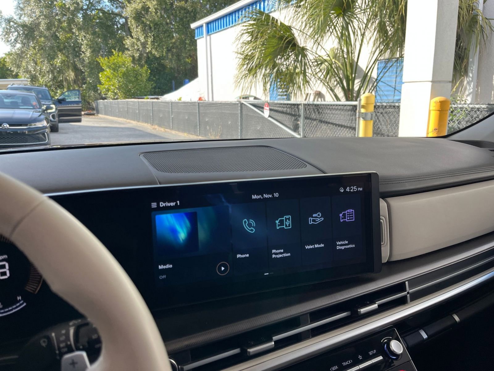 Thumbnail: 2025 Hyundai Santa Fe - 18