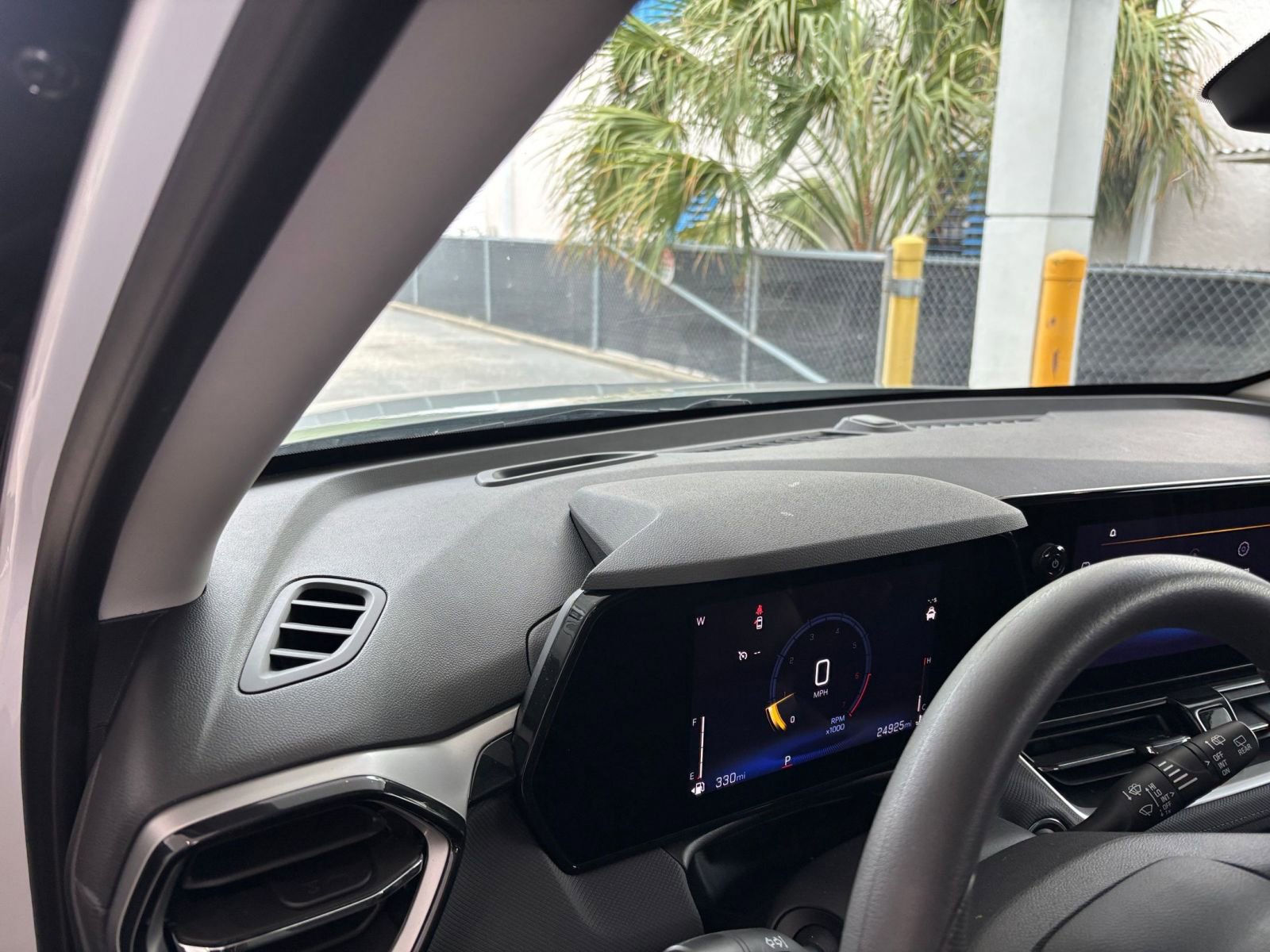 Thumbnail: 2025 Chevrolet TrailBlazer - 34